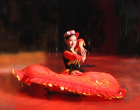 维族舞蹈——手鼓舞- 非常设计师网